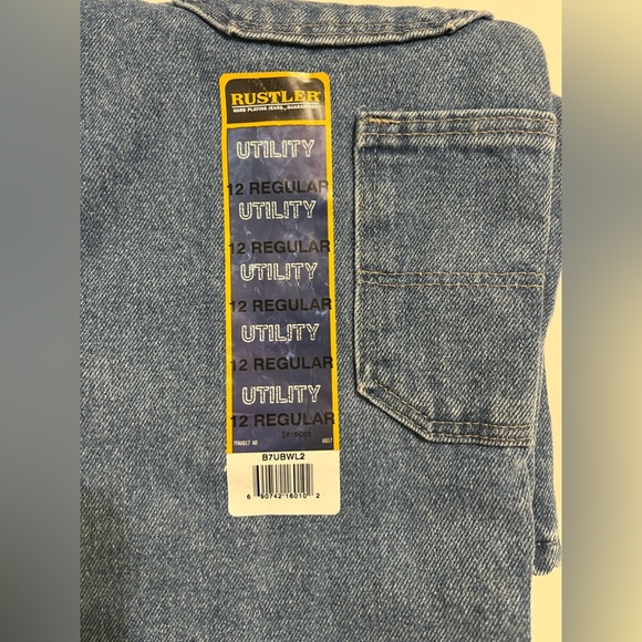 NWT Wrangler Rustler Utility boy’s jeans - Picture 5 of 9